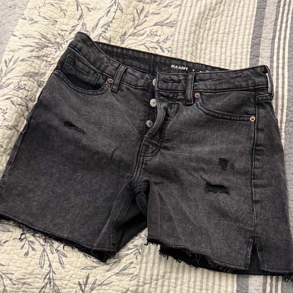 Old Navy Women's Distressed Black Jean Shorts